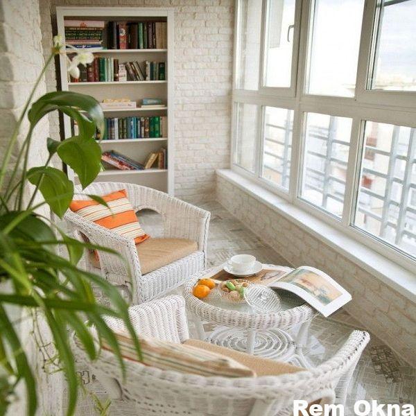 Панорамное остекление лоджии в Мытищах