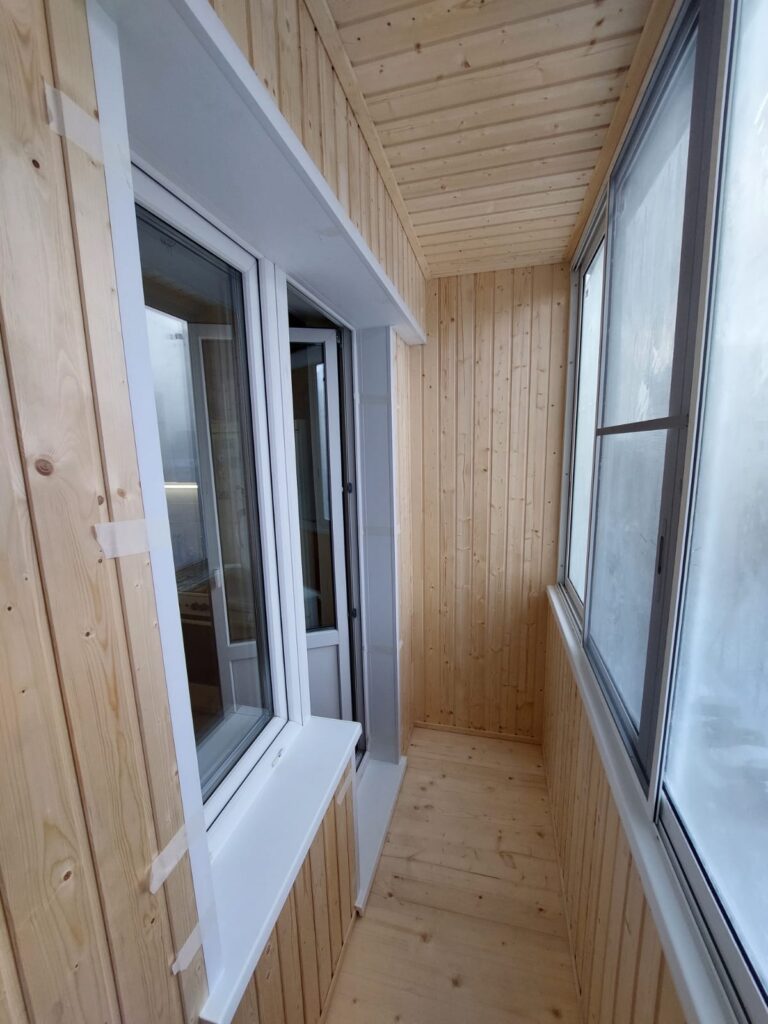 Холодное раздвижное остекление из алюминия Москва