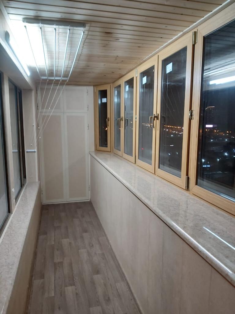 Остекление балкона с выносом Королев